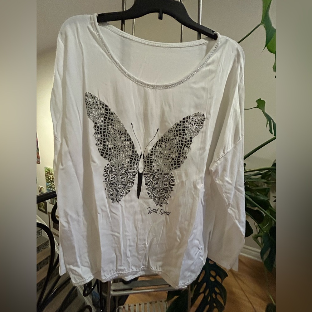 Made in Italy White Butterfly Print Women's Top